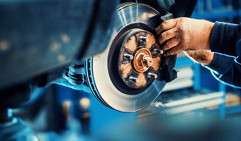 reparacion y cambio de frenos de carro